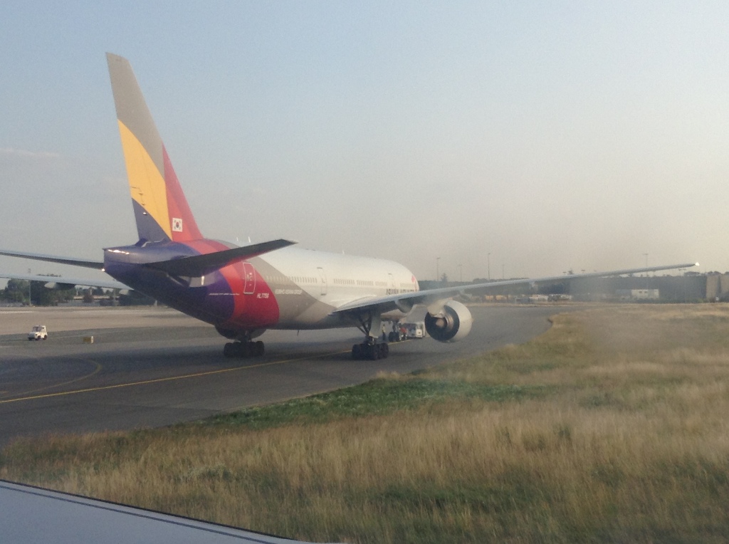 photo B777-200ER Asiana Airlines